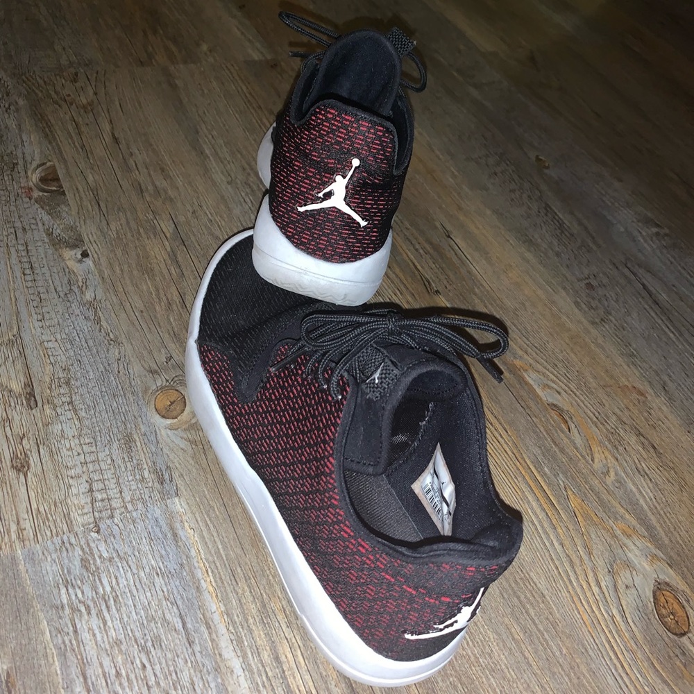 Jordan eclipses
